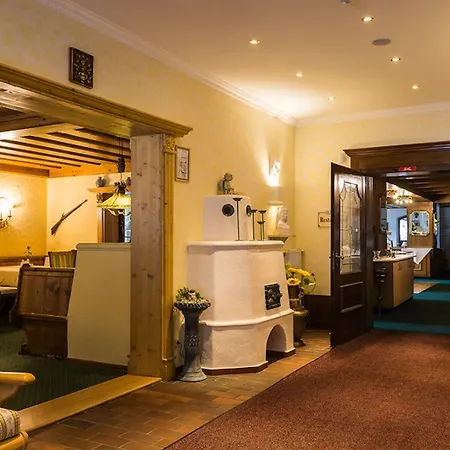Kitzbuhler Alpen Hotel